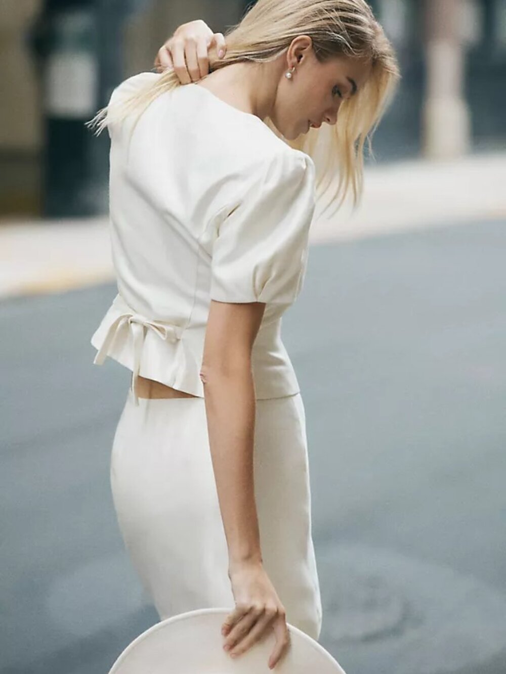 NWOT Reformation Mika Two Piece in Cream Short Sleeve Top Mini Skirt Size 0 - Picture 8 of 10